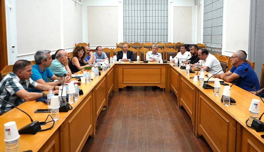 Σύσκεψη στη Περιφέρεια Κρήτης για την επικείμενη έμφραξη του φράγματος Πλακιώτισσας